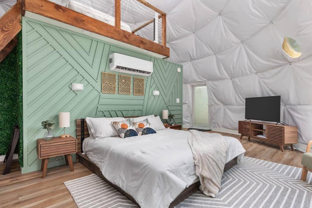 Dream Dome - Romantic Getaway, Hot Tub, Ac, Wifi, National Park 8 Min Luray Exterior photo